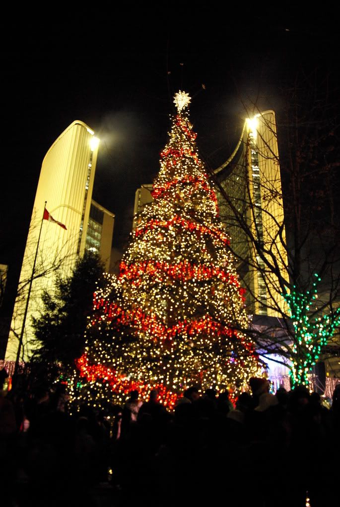 Post the Christmas tree of your city! Page 2 SkyscraperCity